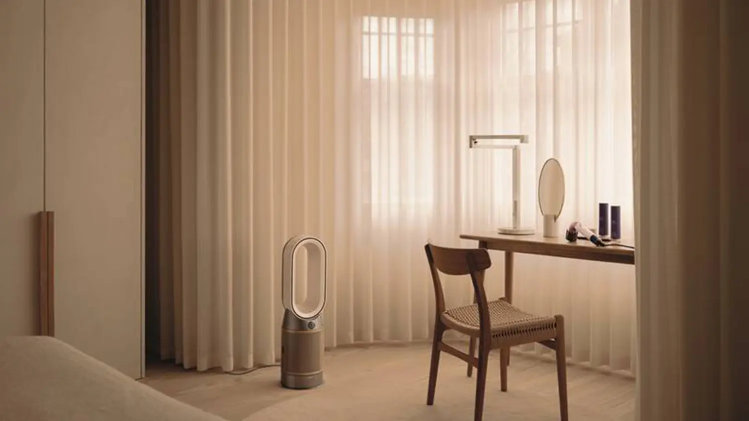Dyson HP11 Purifier Hot + Cool HP1 v ložnici