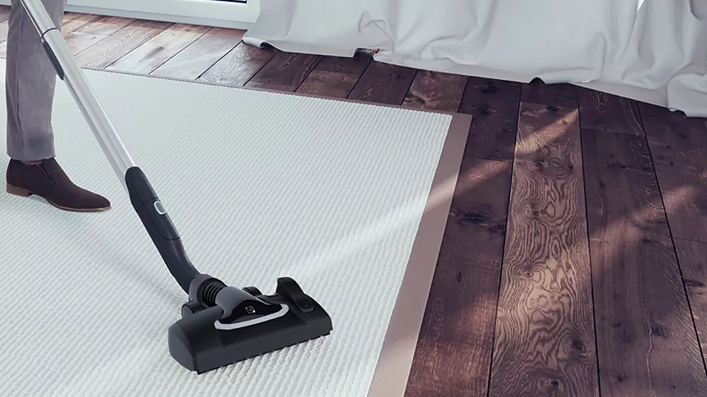 S&aacute;čkov&yacute; vysavač Electrolux EUOC9GREEN NewUltraOne hubice FlowMotion Silent_04