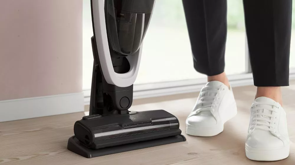 Tyčový vysavač Electrolux ES52HB25SH Provedení 2 v 1_02