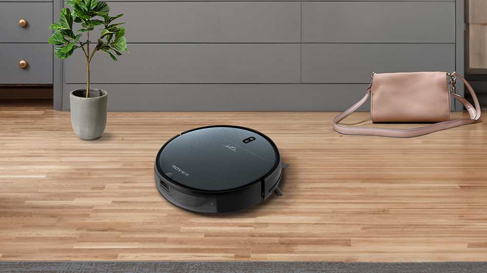 Robotický vysavač 2v1 ETA 1248 90010 ROVER při práci_04