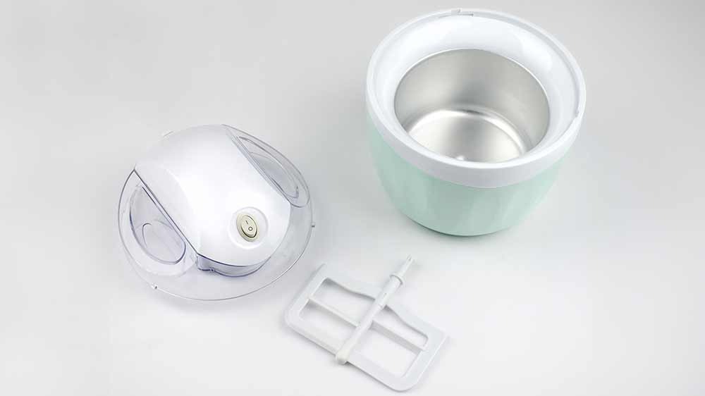 Rozebraný zmrzlinovač G3Ferrari G2013600 a pohled do nádoby_04