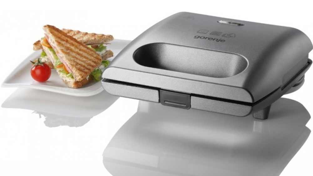Sendvičovač Gorenje SM703GCG–s toustem_02