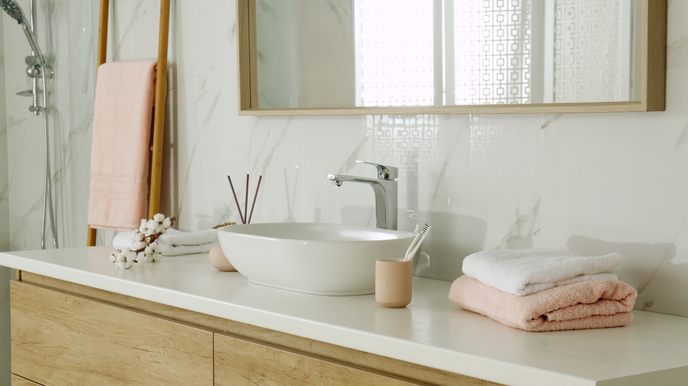 Umyvadlo v koupelně_03