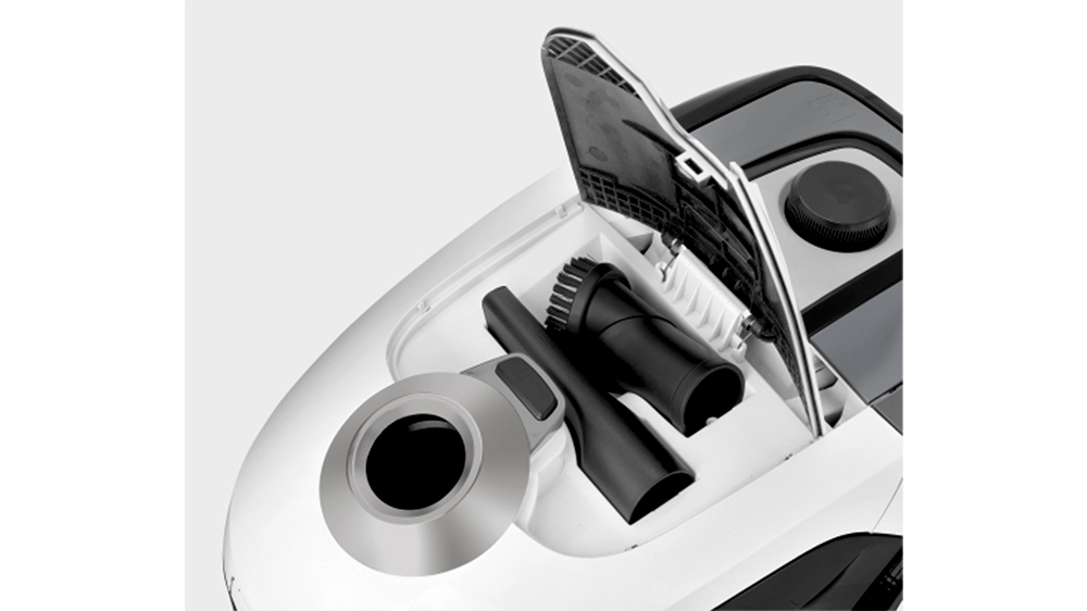 Sáčkový vysavač Kärcher VC 2 úložný prostor na příslušenství_05