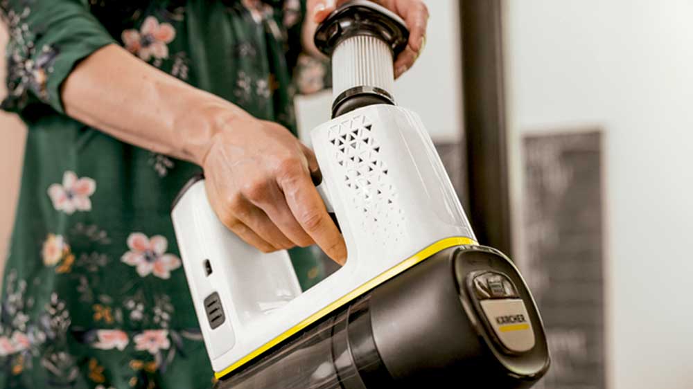 Tyčový vysavač KÄRCHER VC 6 Cordless praktický filtrační systém_04