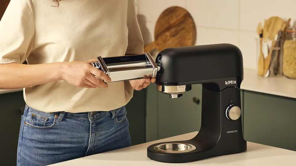 Kuchyňský robot Kenwood kMix KMX751ABK s přidáním volitelného nástavce_04