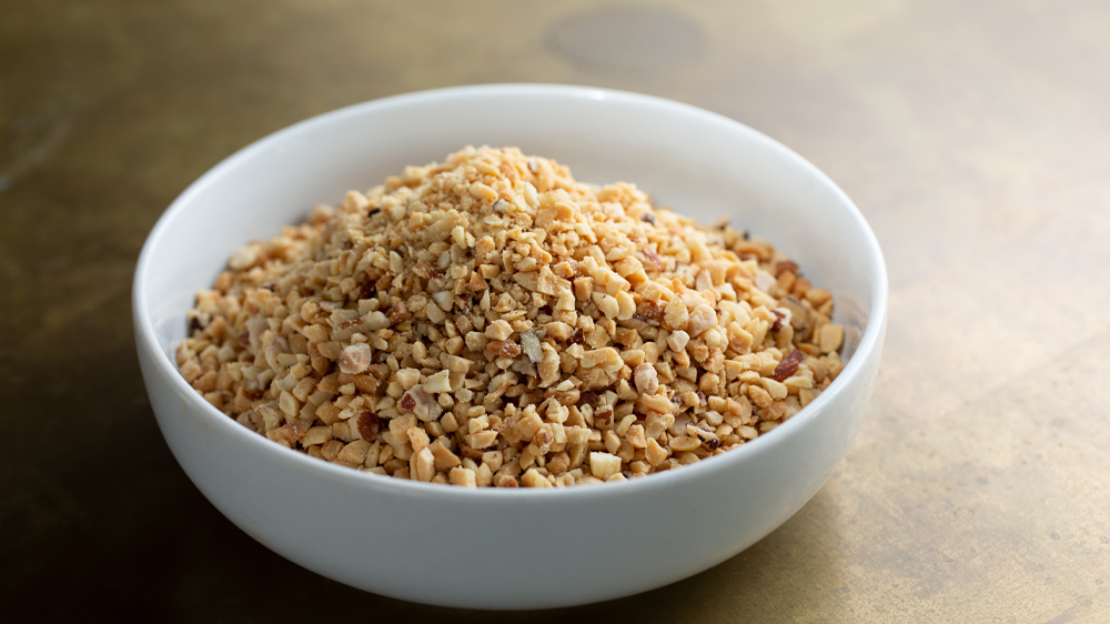 Miska posekaných ořísků sekáčkem Kitchenaid 5KFCR531BM_04