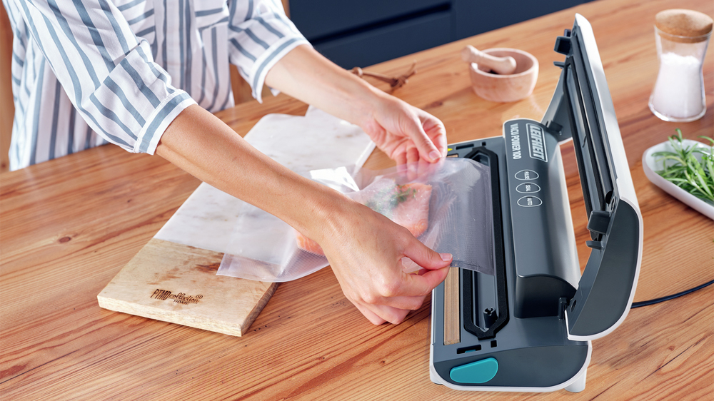 Vakuovačka Leifheit Power 100 3280 vakuování sáčku_02