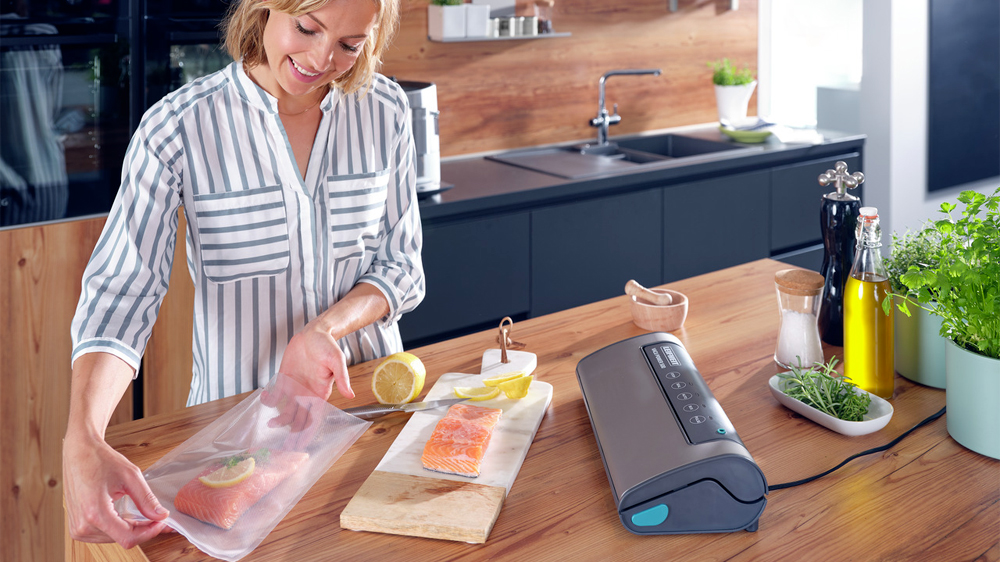 Vakuovačka Leifheit Power 500 3236 vakuování sáčku_02