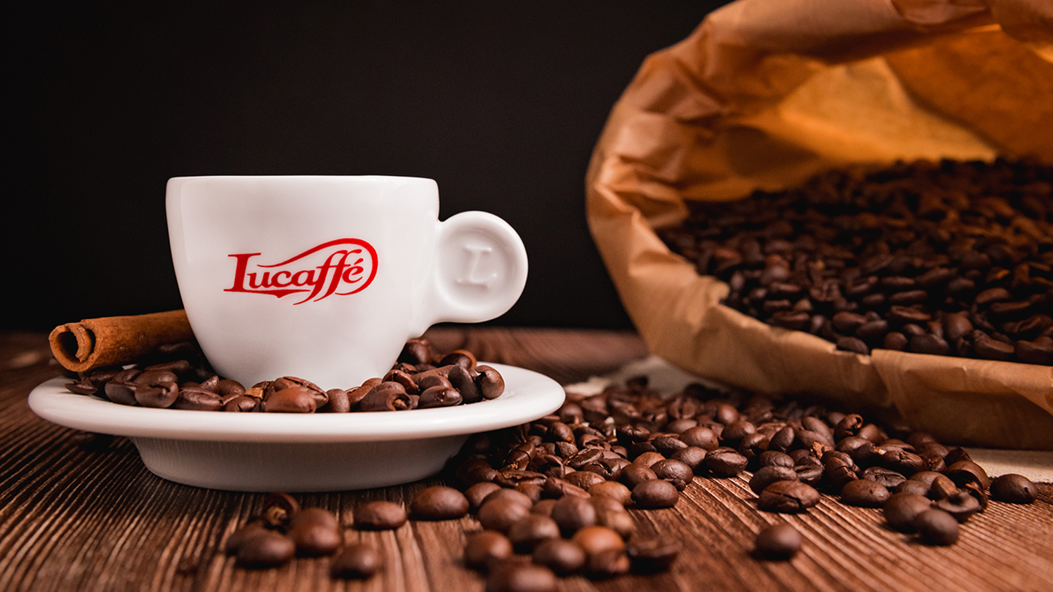Pripraven&aacute; &scaron;&aacute;lka k&aacute;vy Lucaffe