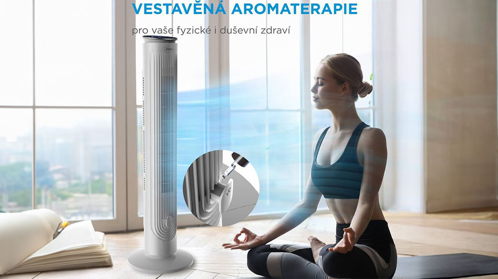 Žena relaxuje u sloupového ventilátoru Midea FZ10-21ARBW s funkcí aromaterapie_04