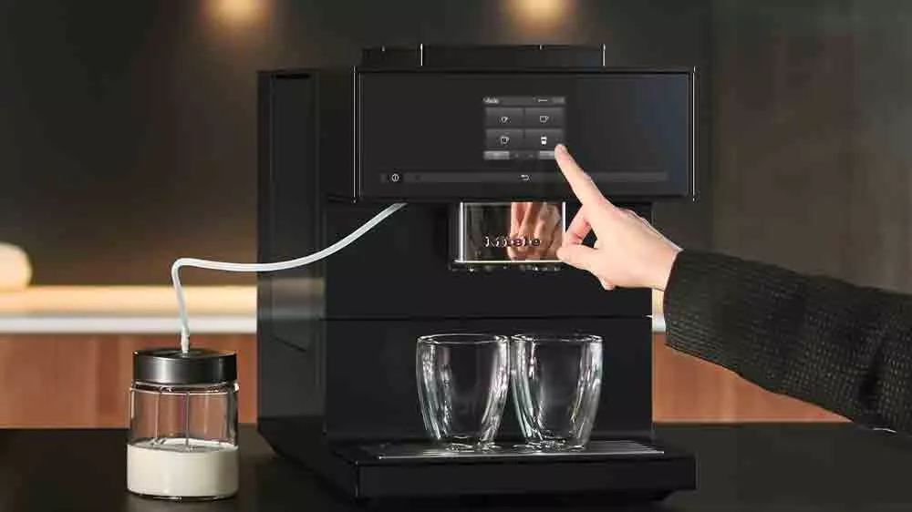 Volba kávy na dotykovém displeji CM Touch_06