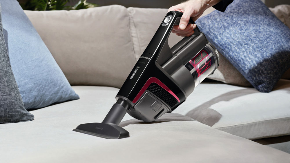 TYČOV&Yacute; AKU VYSAVAČ MIELE HX1 ACTIVE