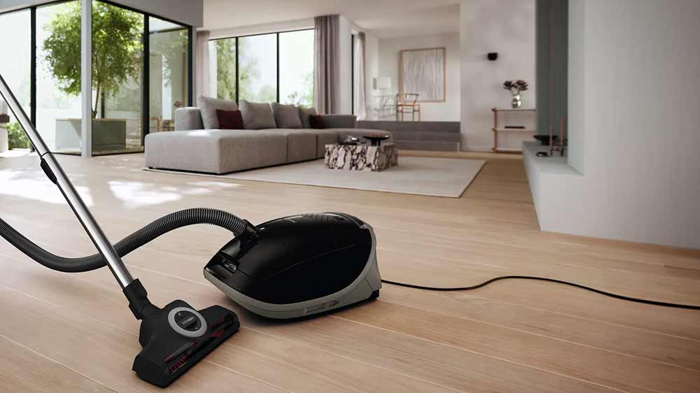 Vysavač v ob&yacute;vac&iacute;m pokoji_03