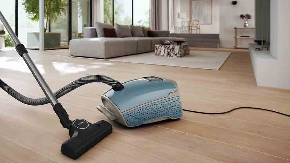 Vysacač Miele Guard L1 v ob&yacute;vac&iacute;m pokoji_02