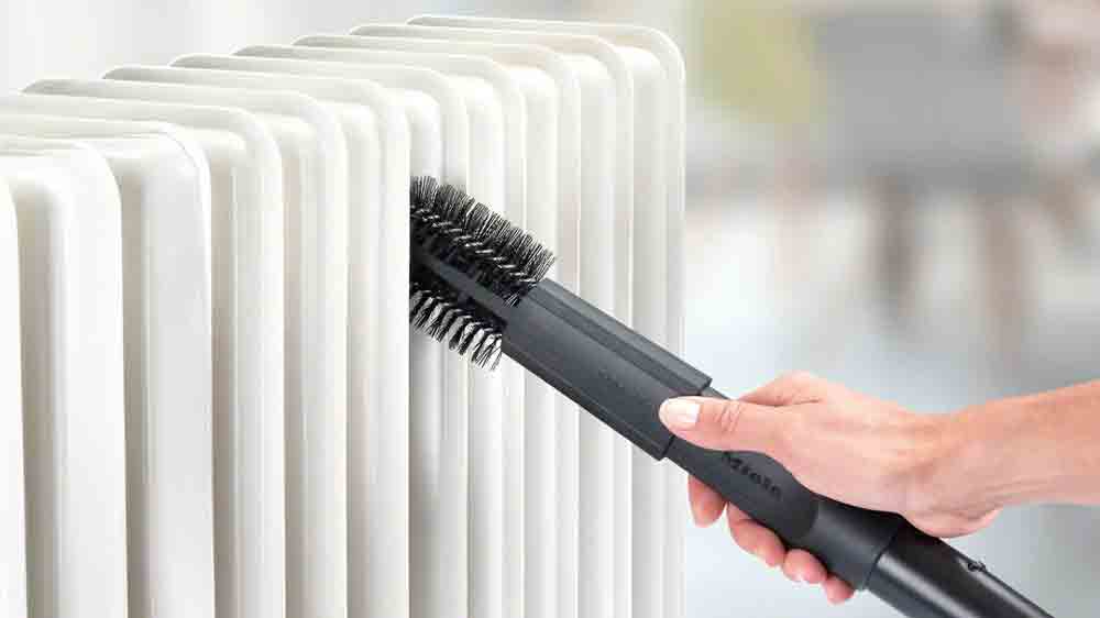 Vysávání topení s kartáčem MIELE SHB 30_02