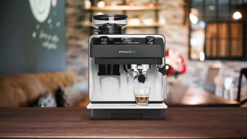 Pákové espresso PHILCO PHEM 2250_01