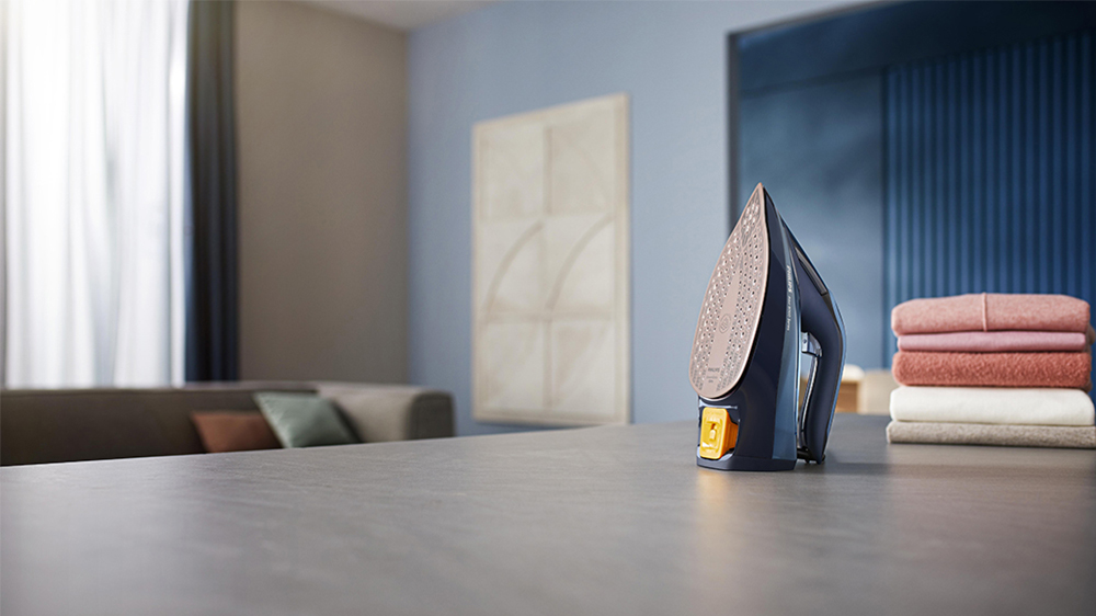 Philips Azur 8000 Series napařovací žehlička DST8020/20