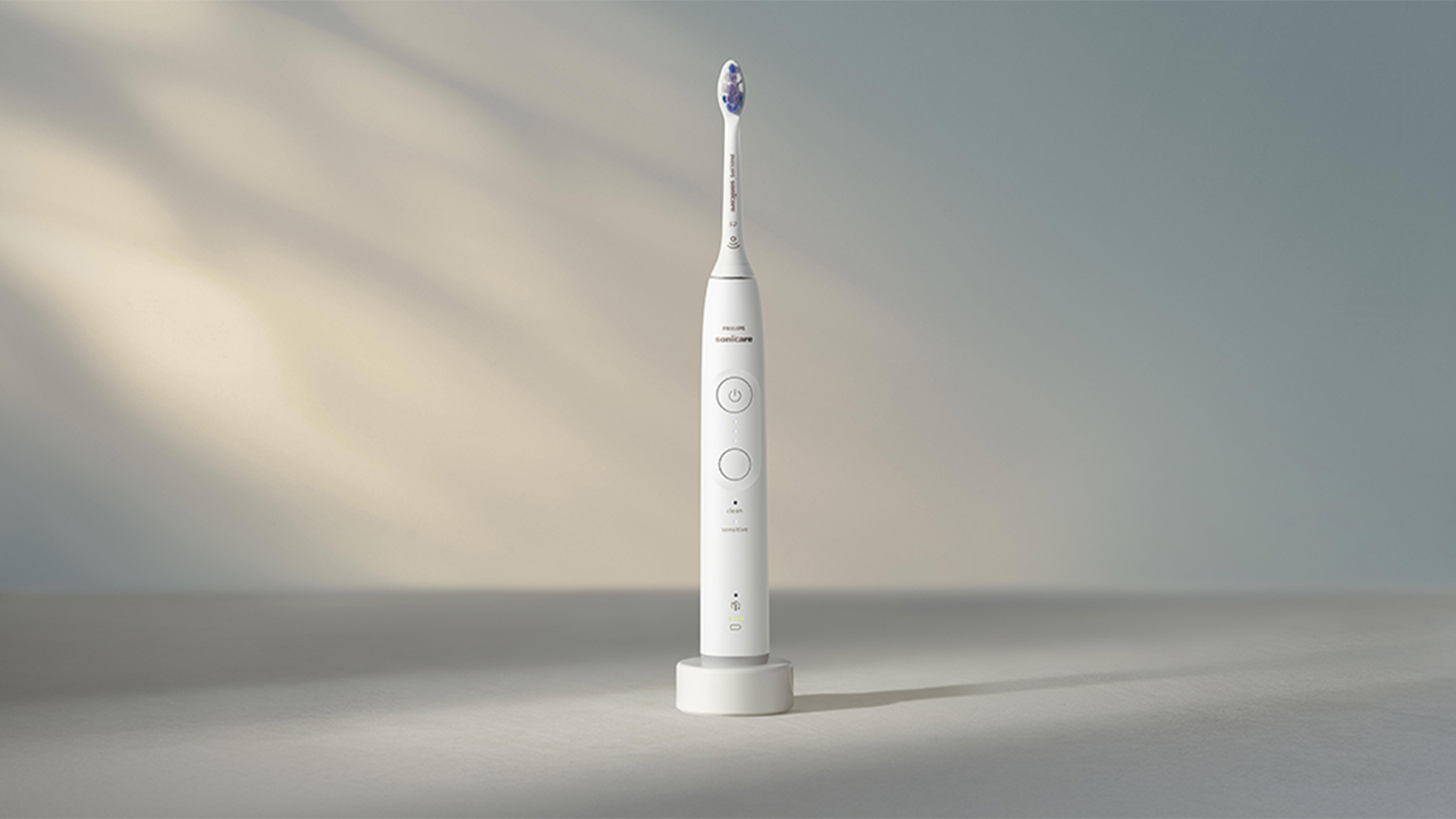Sonický elektrický zubní kartáček HX7400/01 Philips Sonicare 6100 s nabíjecí základnou