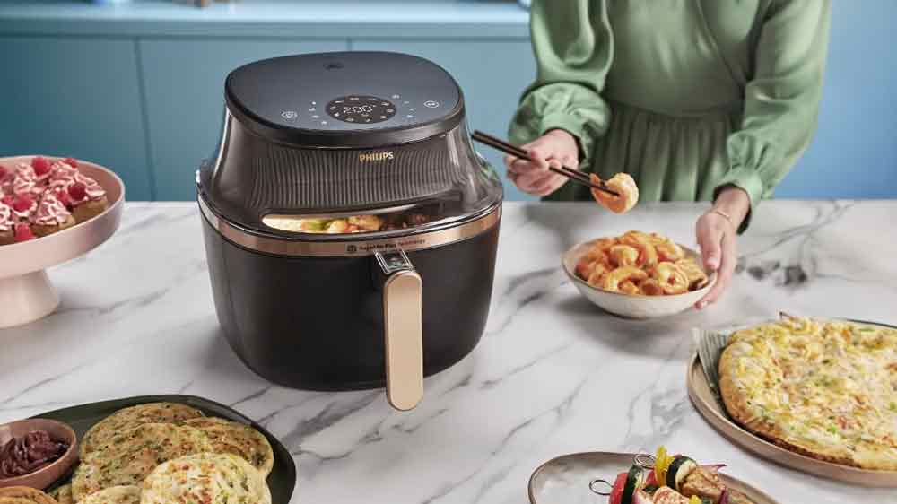 Horkovzdušná fritéza Philips 3000 Series Airfryer s připraveným jídlem_02