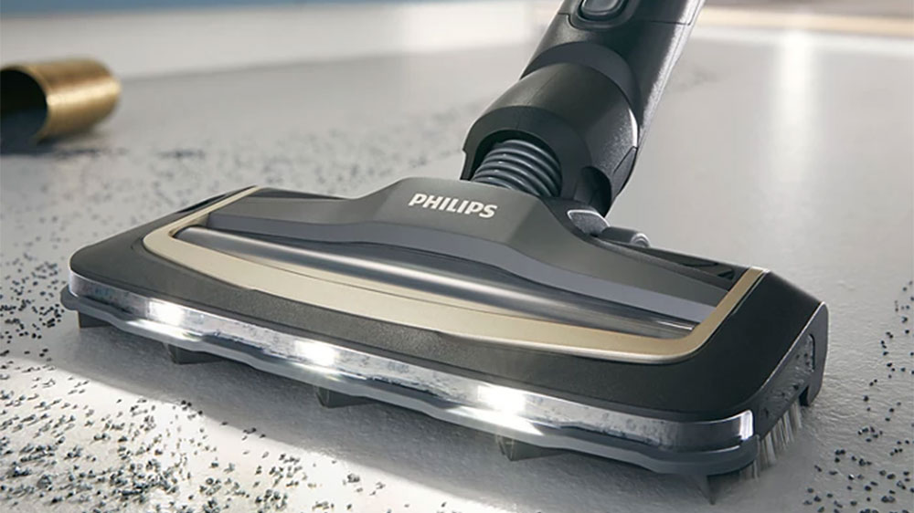 Tyčový aku vysavač Philips XW9463/11 má LED osvětlení na hubici_05
