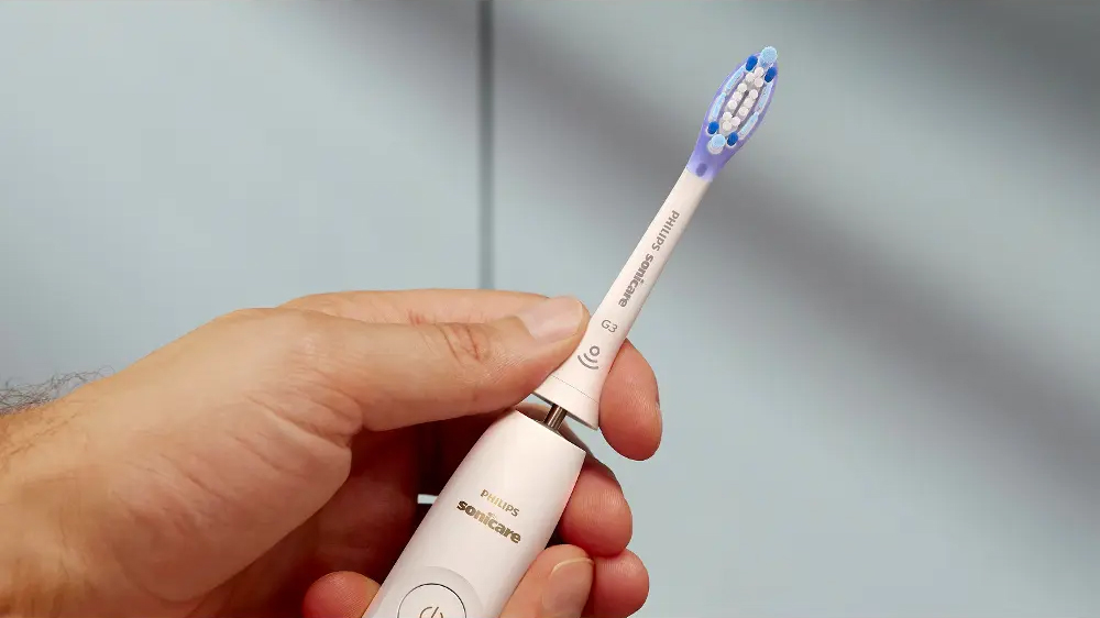 Výměna náhradní hlavice Philips Sonicare Premium Gum Care HX9052/87_03