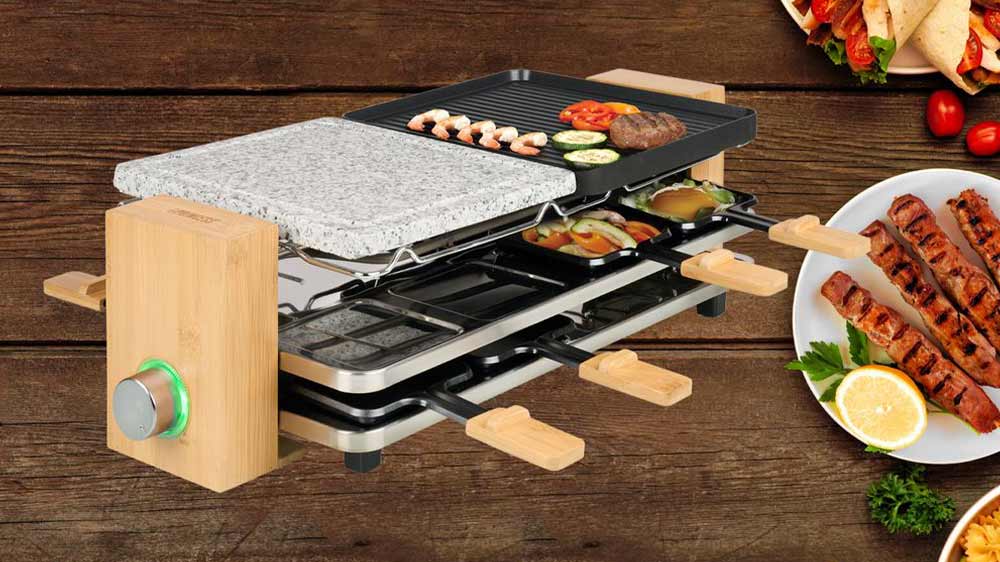 Raclette gril Princess s jídlem na stole_02