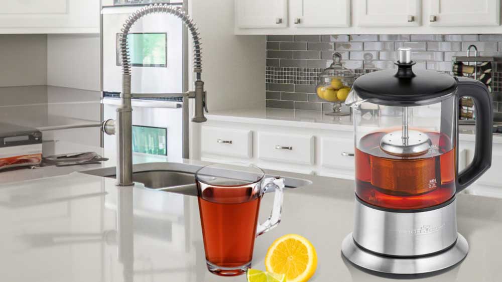Čajovar ProfiCook TK 1165 plný čaje instalovaný v kuchyni_02