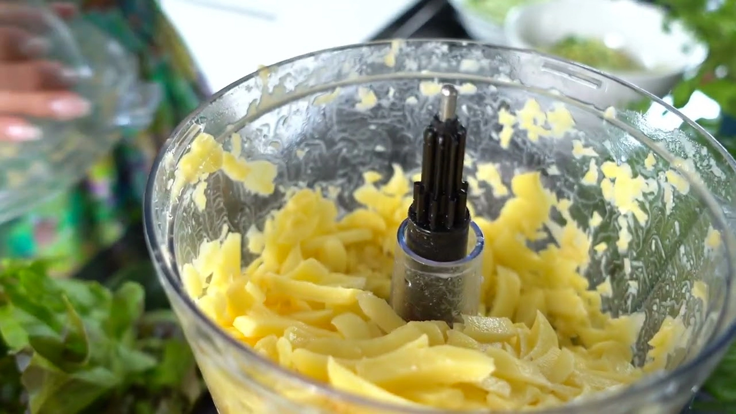 Krouhání hranolek ve Food processoru PROFICOOK KM 1063