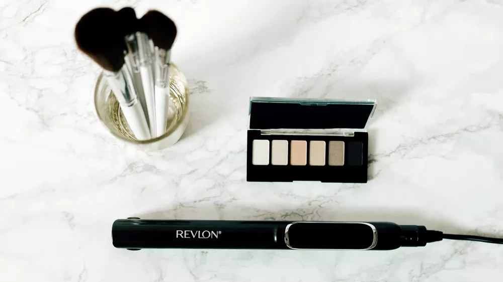 Žehlička na vlasy Revlon RVST2175E_03