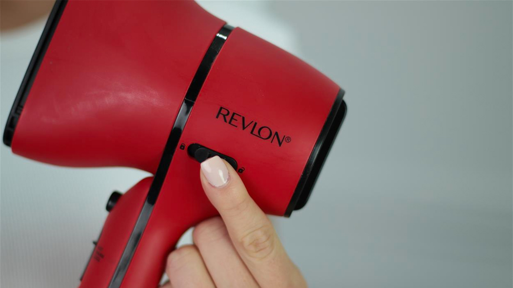Fén na vlasy Revlon RVDR5320_04