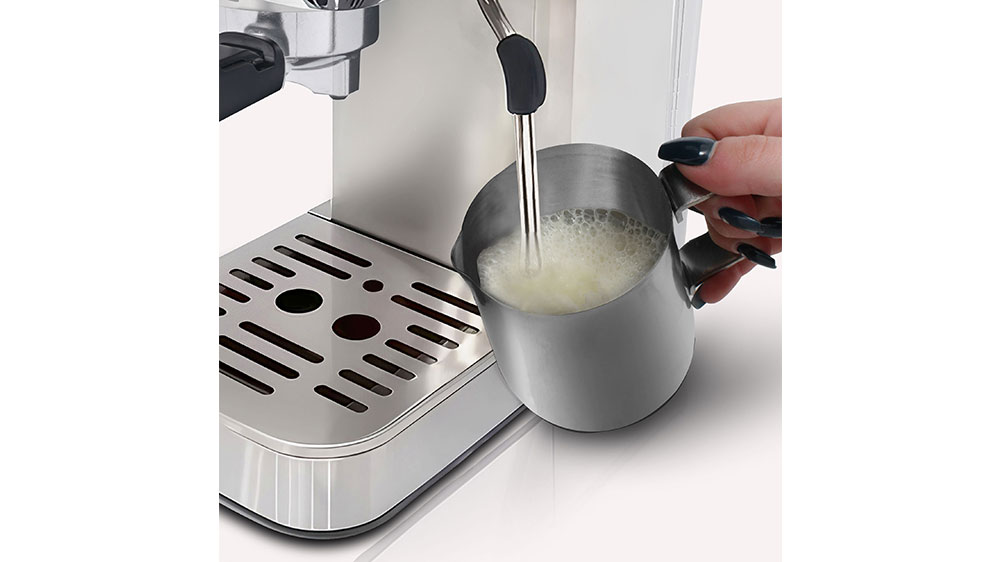 Pákové espresso Rohnson R-98016 vysokotlaká tryska_03