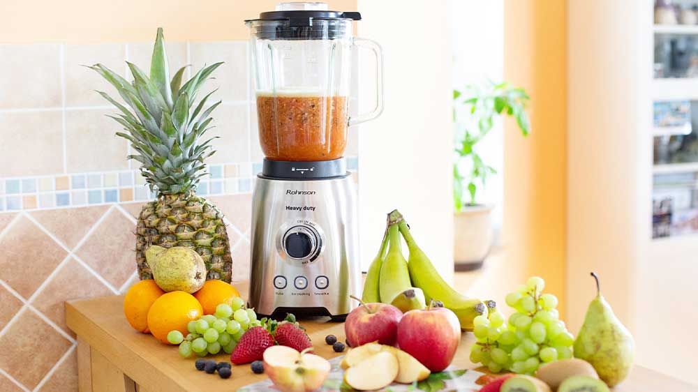 Stolní mixér Rohnson R-583 Heavy Duty v kuchyni obložen ovocem_03