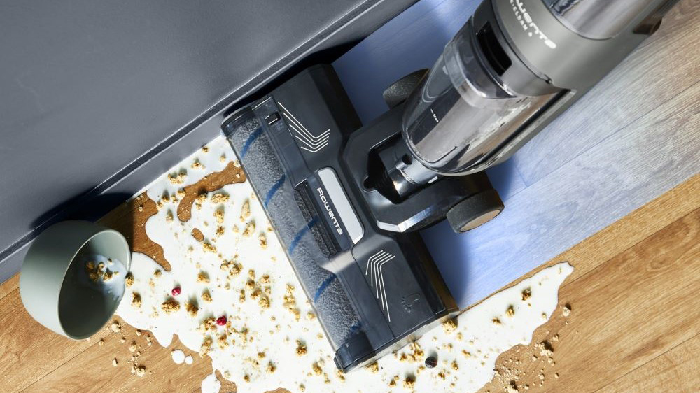 Čištění s vysavačem pro mokré a suché sání Rowenta GZ5035WO X-Clean 4_04