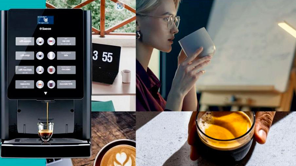 Kávovar Saeco Iperautomatica Premium a žena, která pije šálek kávy_02