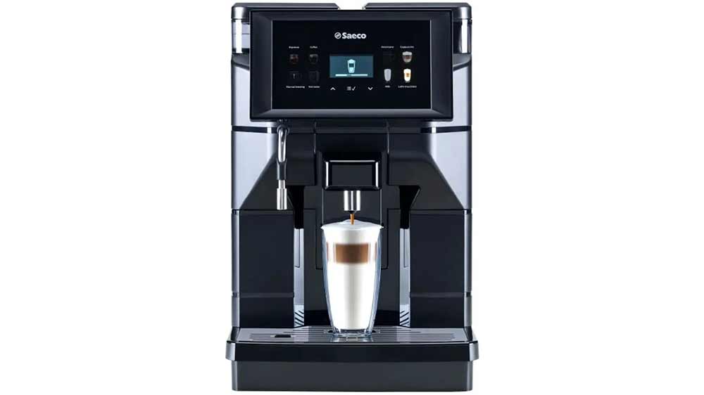 Espresso Saeco AURORA M1 při přípravě mléčného nápoje_03