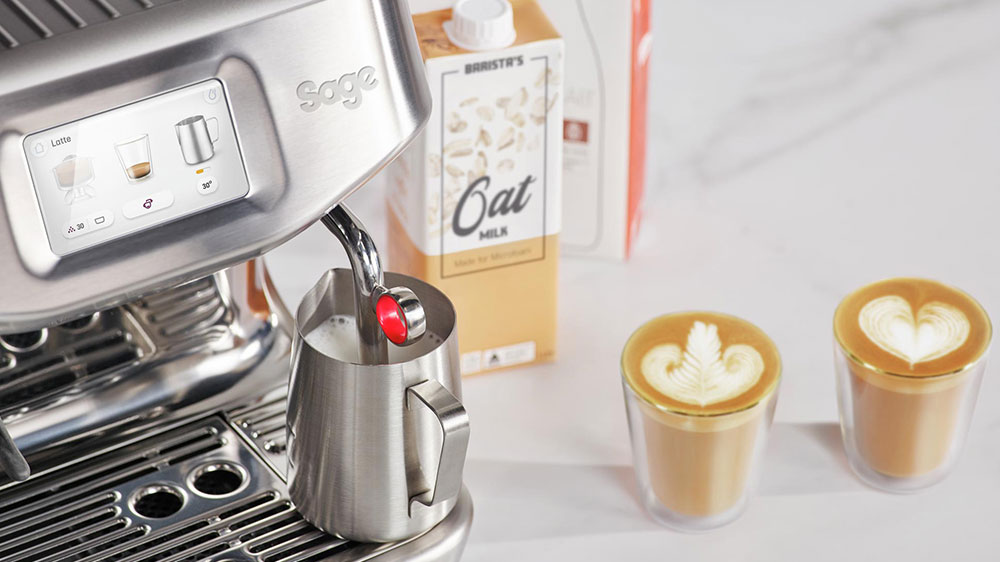 Funkce Auto MilQ u automatického pákového espressa Sage SES881BSS_05