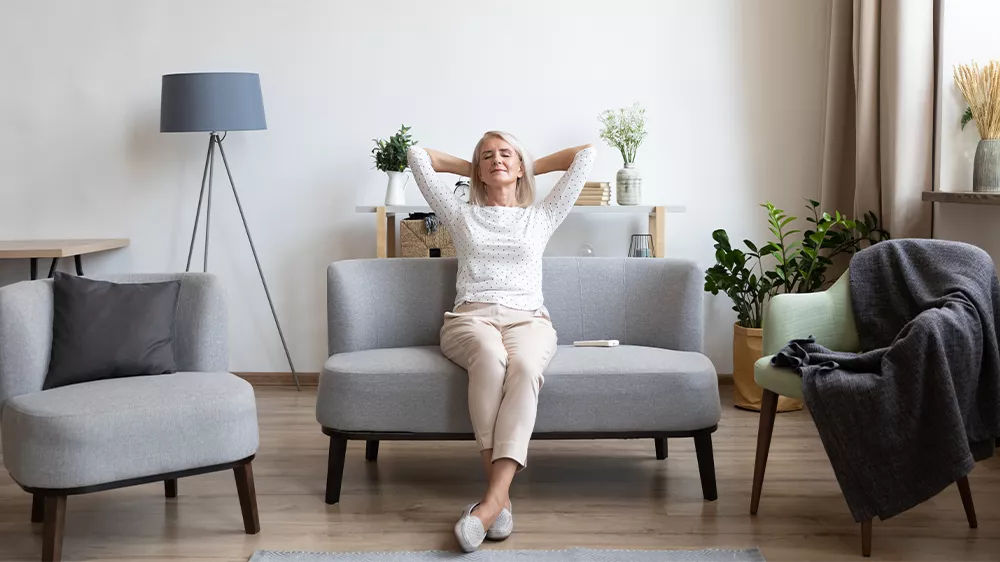 Teplovzdu&scaron;n&yacute; ventil&aacute;tor Sencor SFH 7057WH