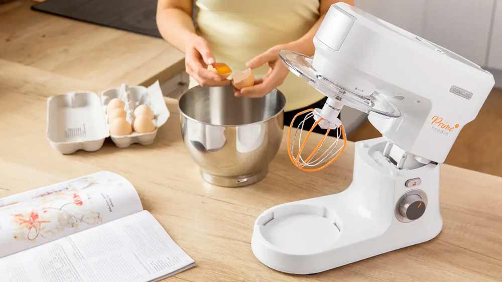 Kuchyňský robot Sencor STM 3760WH v kuchyni_02