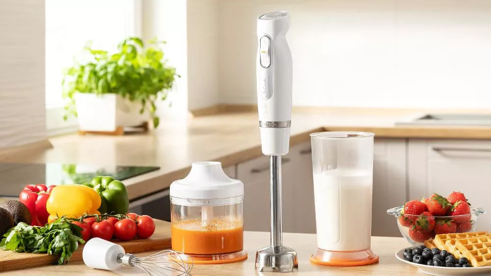 Tyčov&yacute; mix&eacute;r Sencor SHB 4378WH