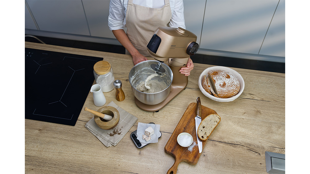 Kuchynsk&yacute; robot Sencor STM 7630RS_05