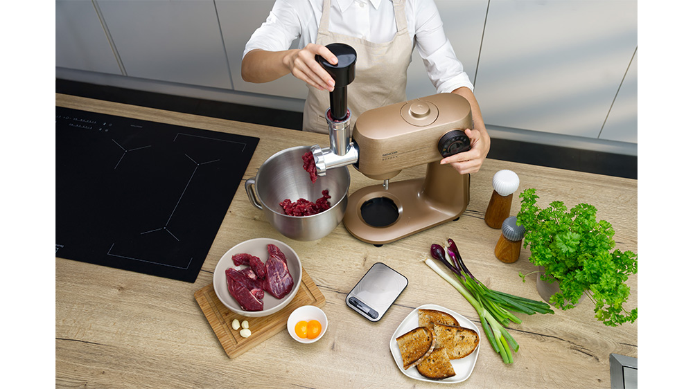 Kuchynsk&yacute; robot Sencor STM 7630RS_11