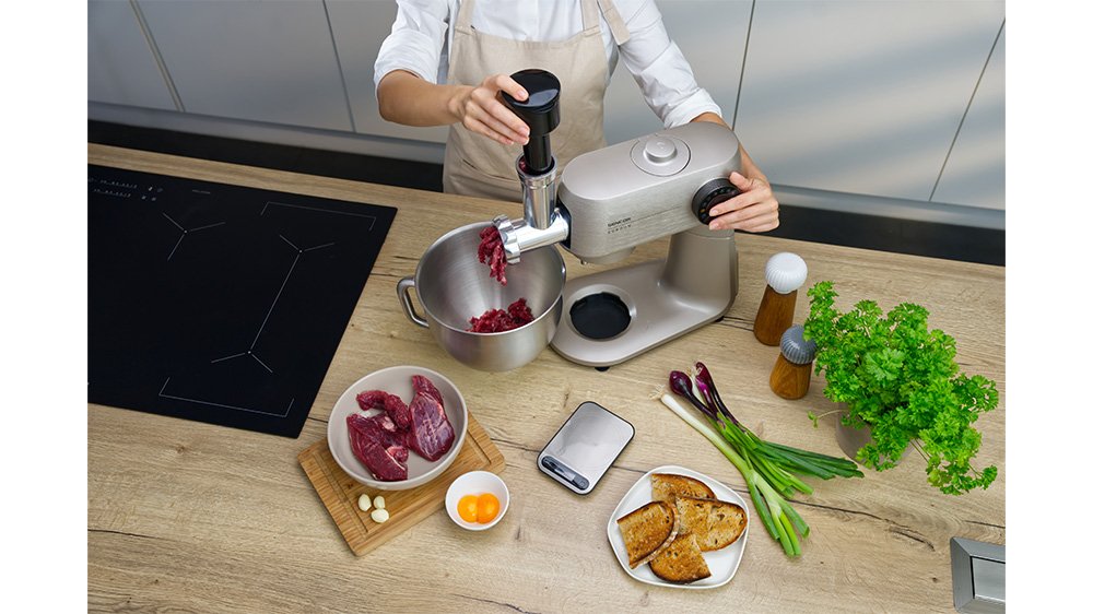 Kuchynsk&yacute; robot Sencor STM 7630RS_05