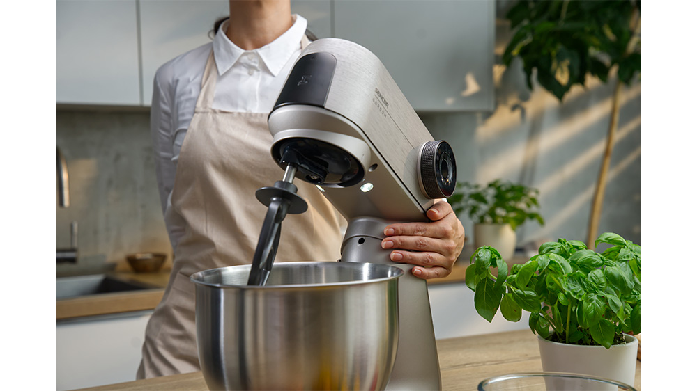 Kuchynsk&yacute; robot Sencor STM 7630RS_06