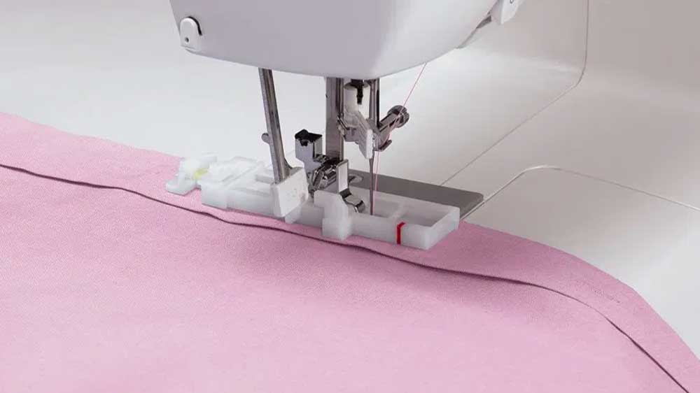 Šicí stroj Singer Starlet 6699 nabízí 6 typů knoflíkových dírek_02