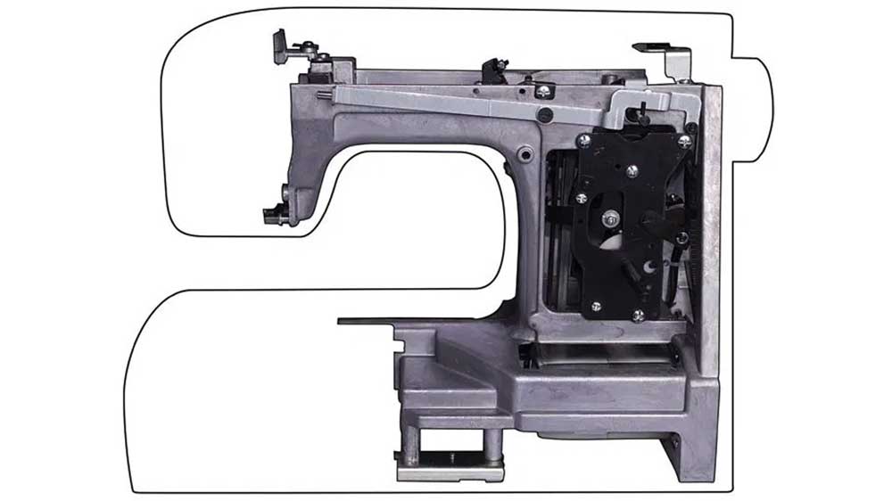 Šicí stroj Singer Starlet 6699 má pevný kovový rám_04