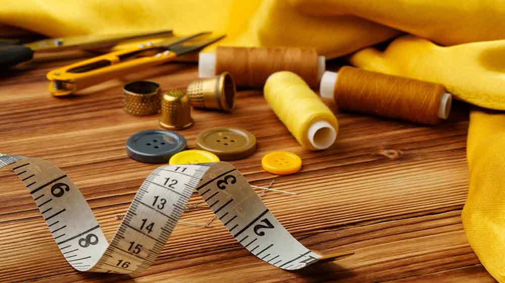 Látka a šicí potřeby_04