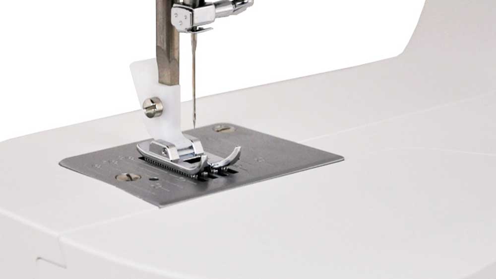 Šicí stroj Singer M1505_02