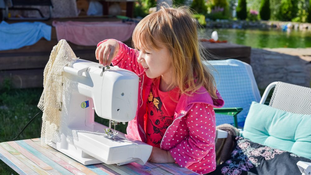 Šicí stroj použití na dovolené_02