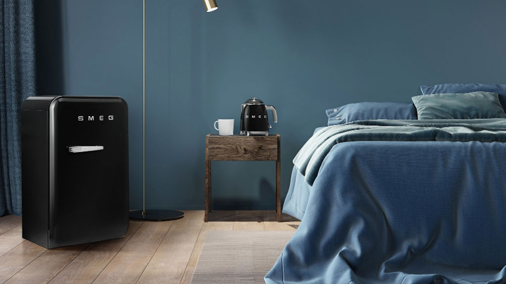 Rychlovarná konvice SMEG KLF05BLEU_03